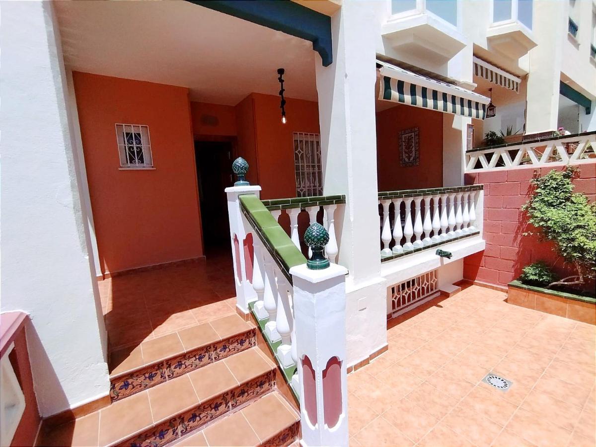 Casa Playa, Terraza Y Garaje Apartment เนร์คา ภายนอก รูปภาพ