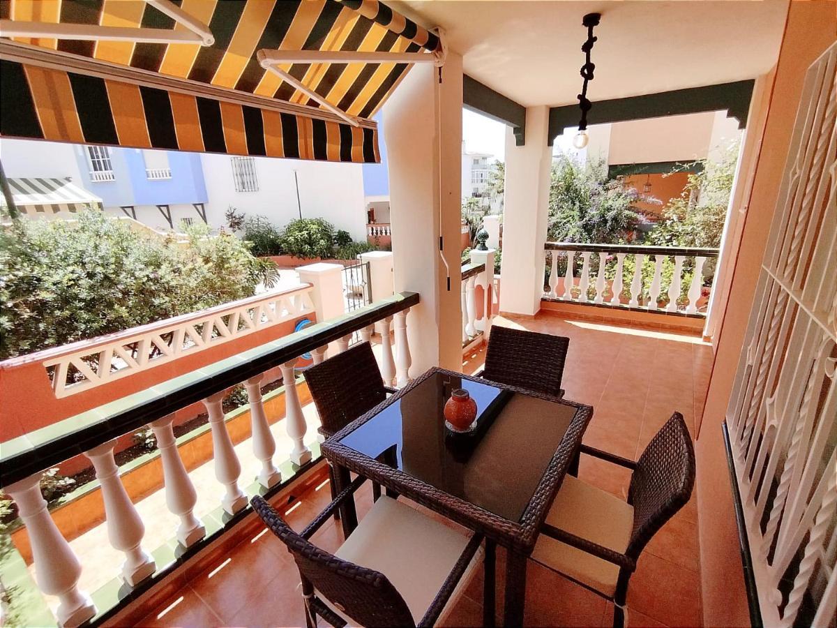 Casa Playa, Terraza Y Garaje Apartment เนร์คา ภายนอก รูปภาพ