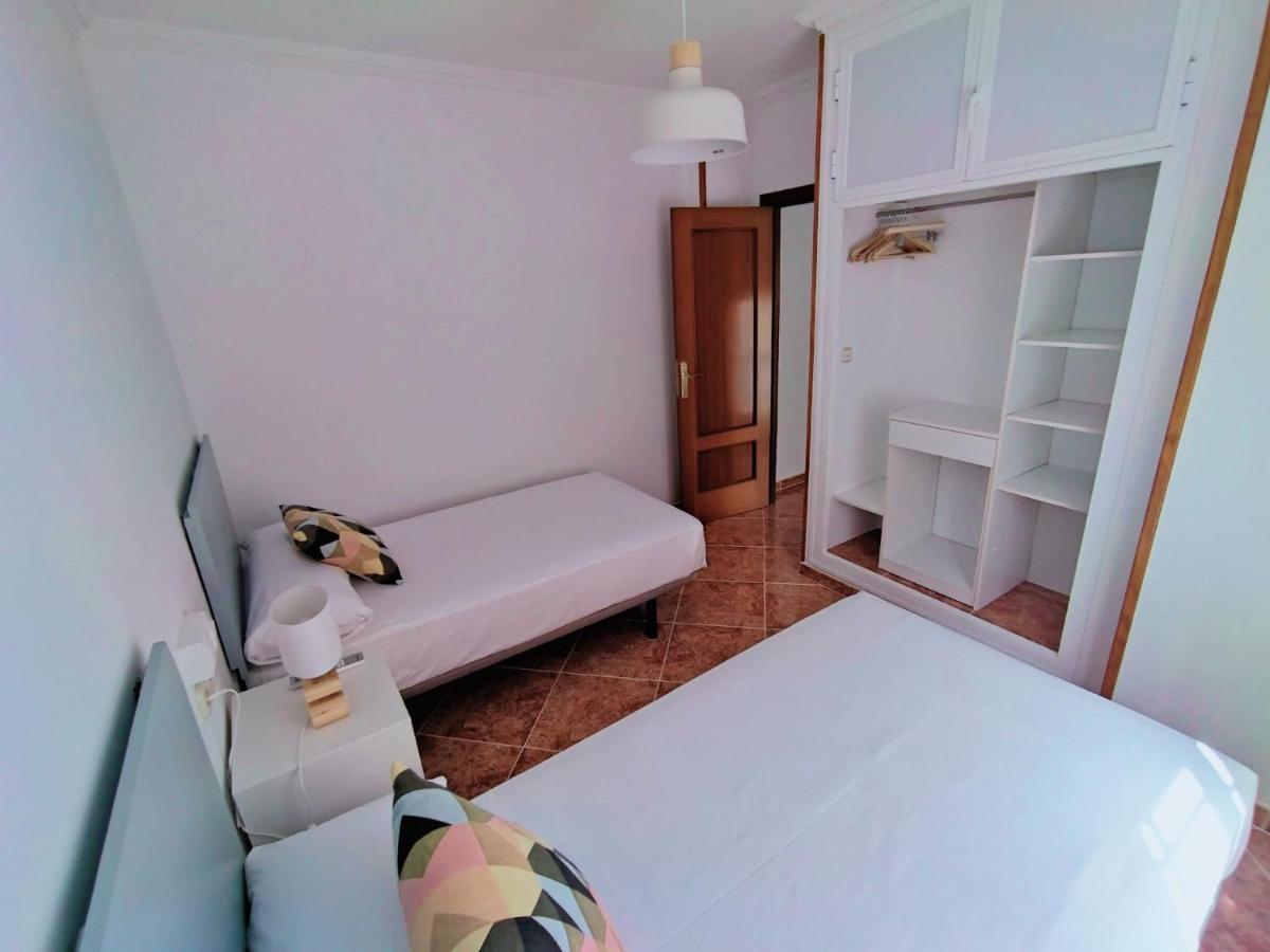 Casa Playa, Terraza Y Garaje Apartment เนร์คา ภายนอก รูปภาพ