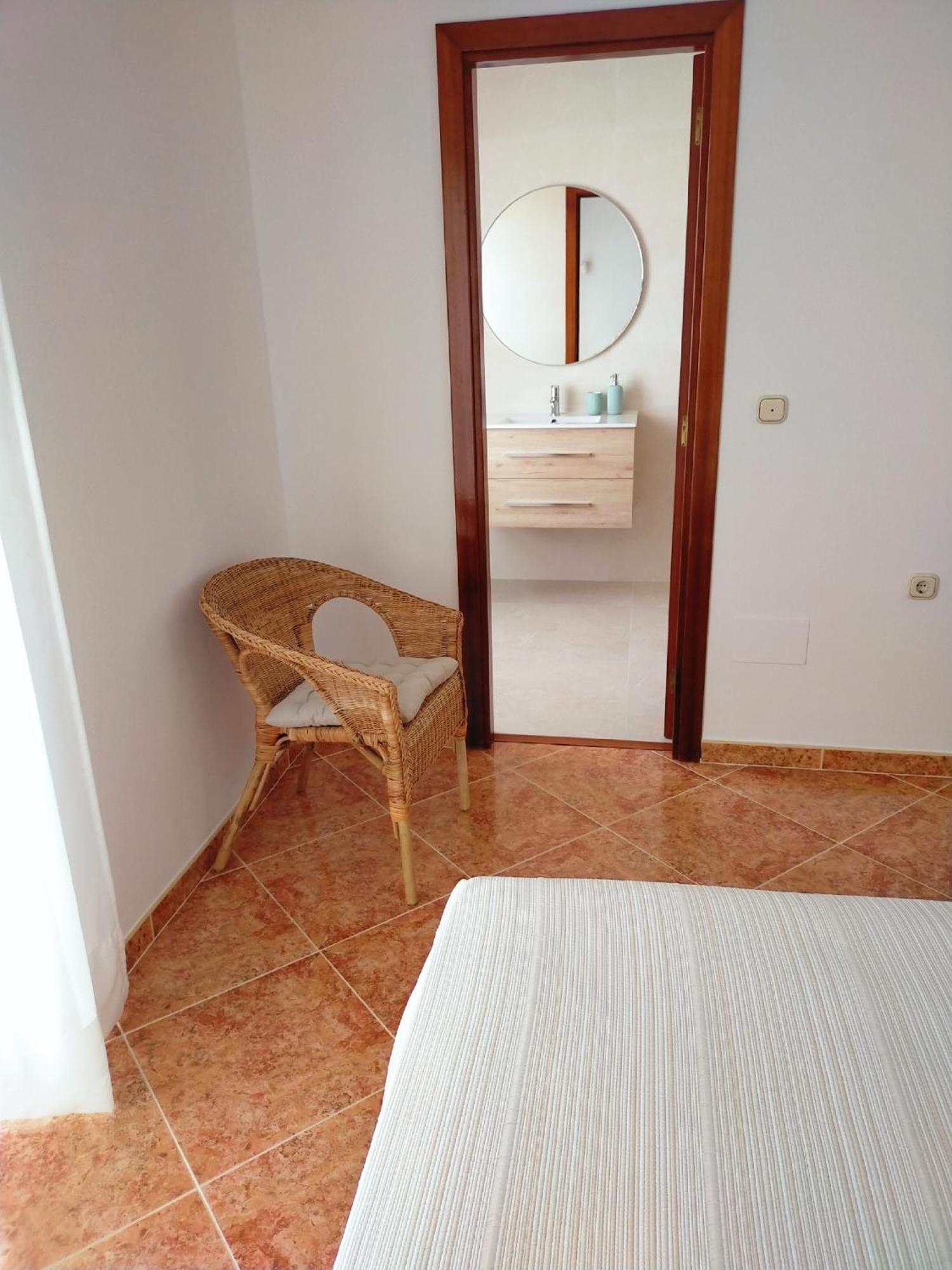 Casa Playa, Terraza Y Garaje Apartment เนร์คา ภายนอก รูปภาพ